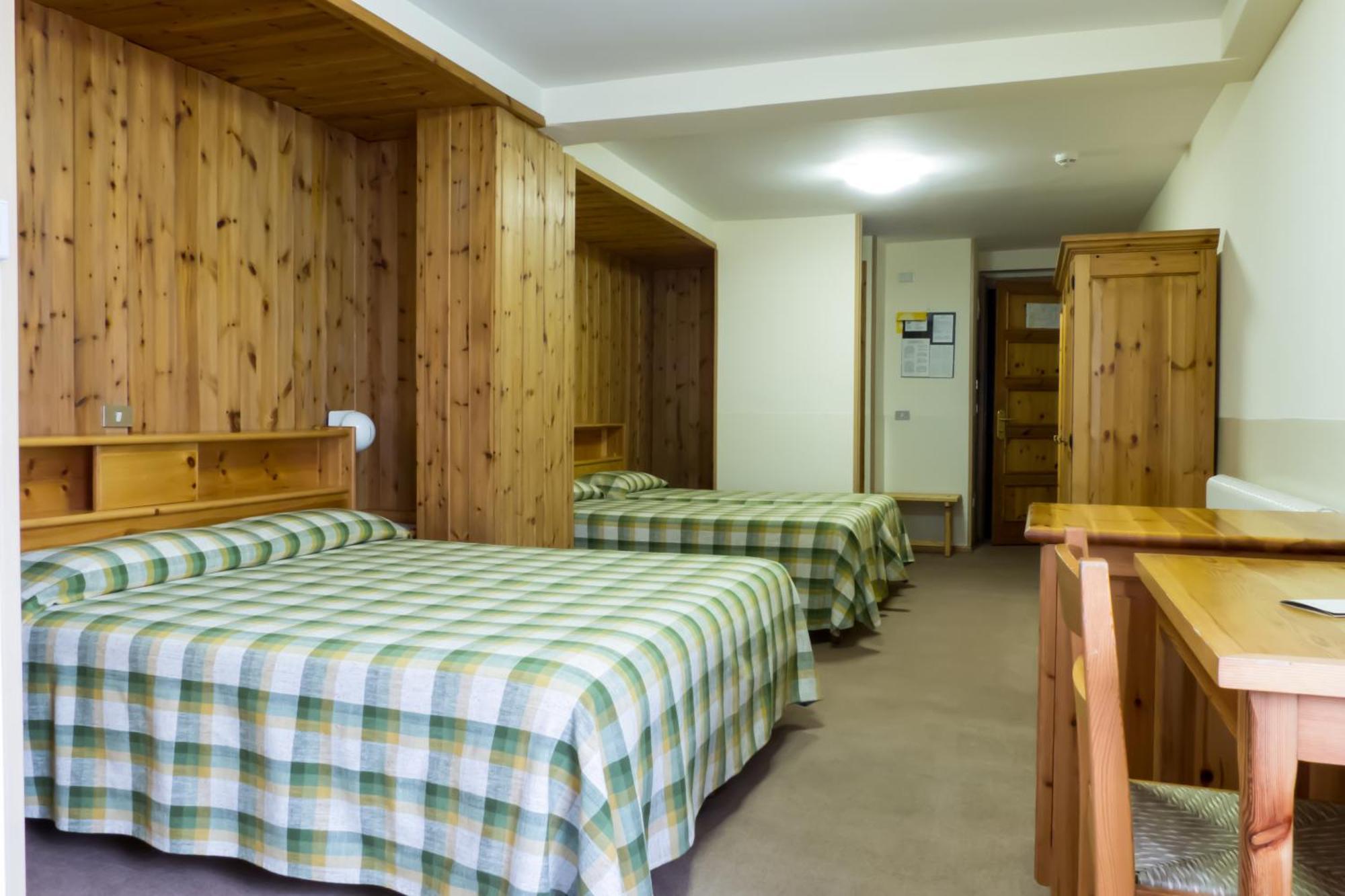 Hotel Valdotain ヴィルヌーヴ エクステリア 写真