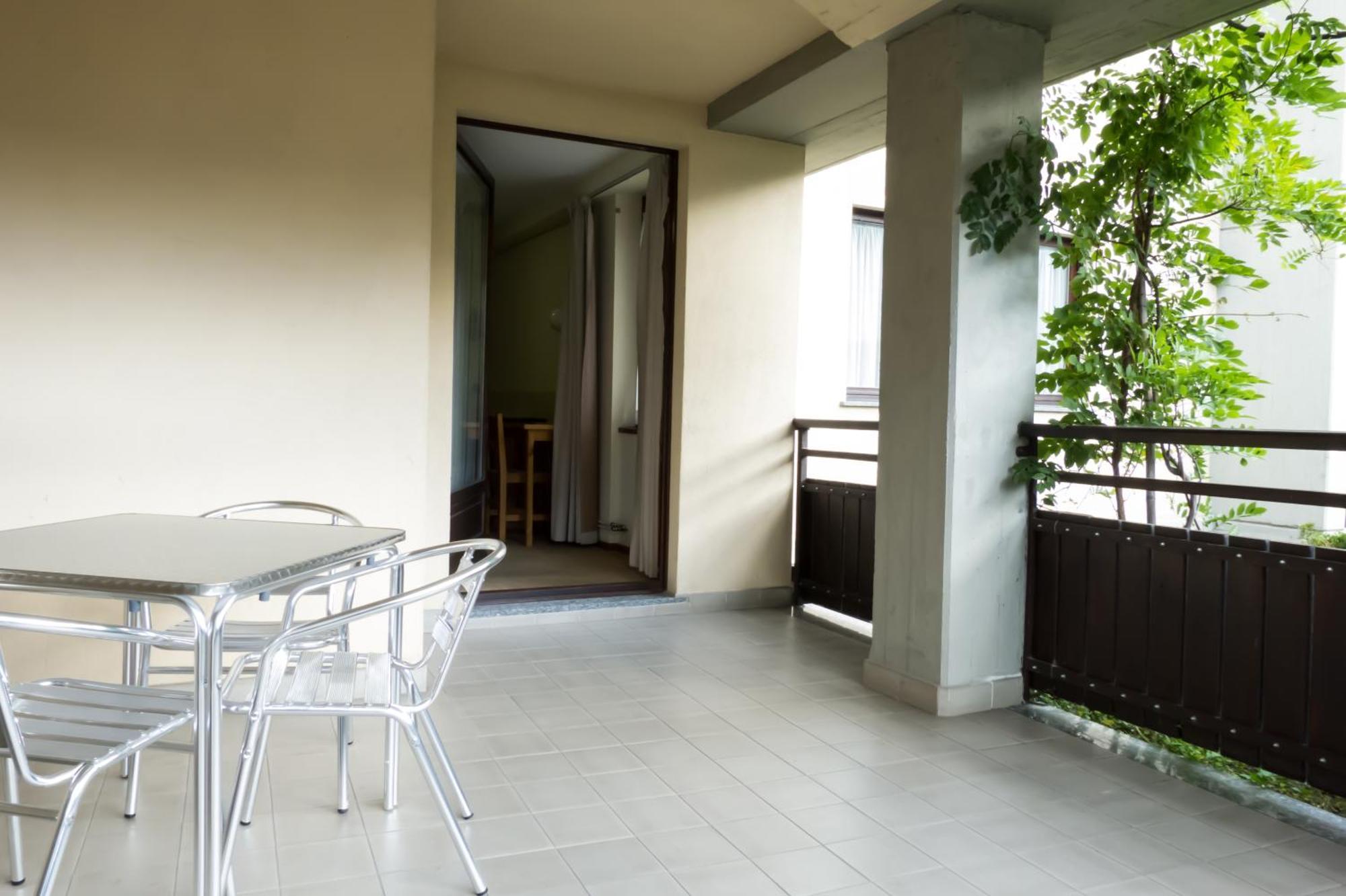 Hotel Valdotain ヴィルヌーヴ エクステリア 写真