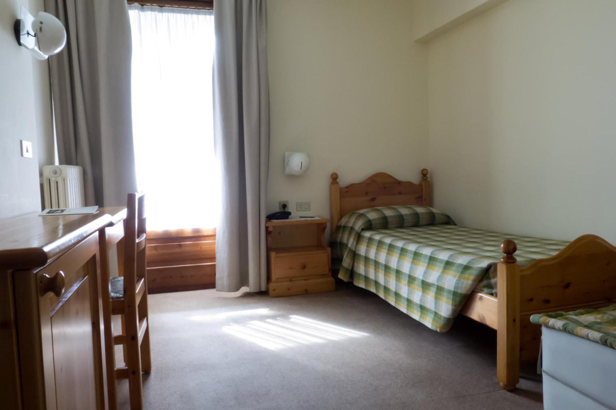 Hotel Valdotain ヴィルヌーヴ エクステリア 写真