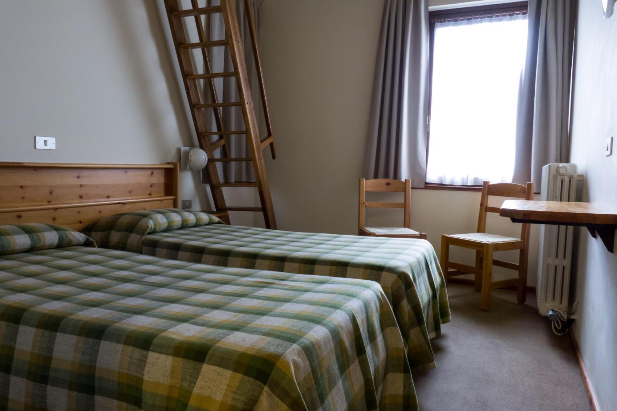 Hotel Valdotain ヴィルヌーヴ エクステリア 写真